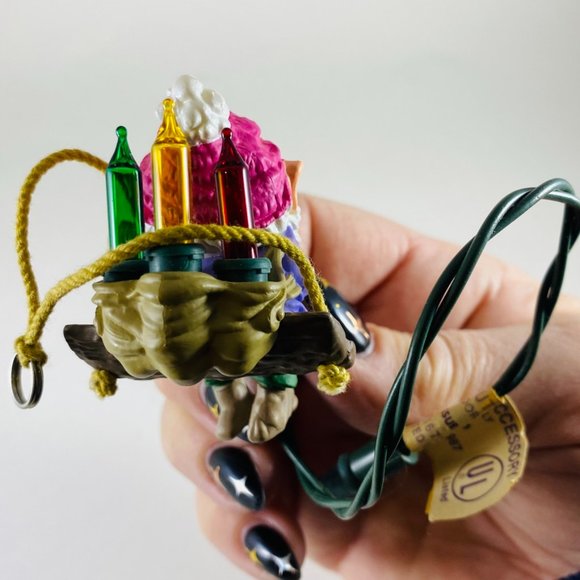 Adorable little Christmas elf holding a light bulb very vintage - Picture 2 of 5